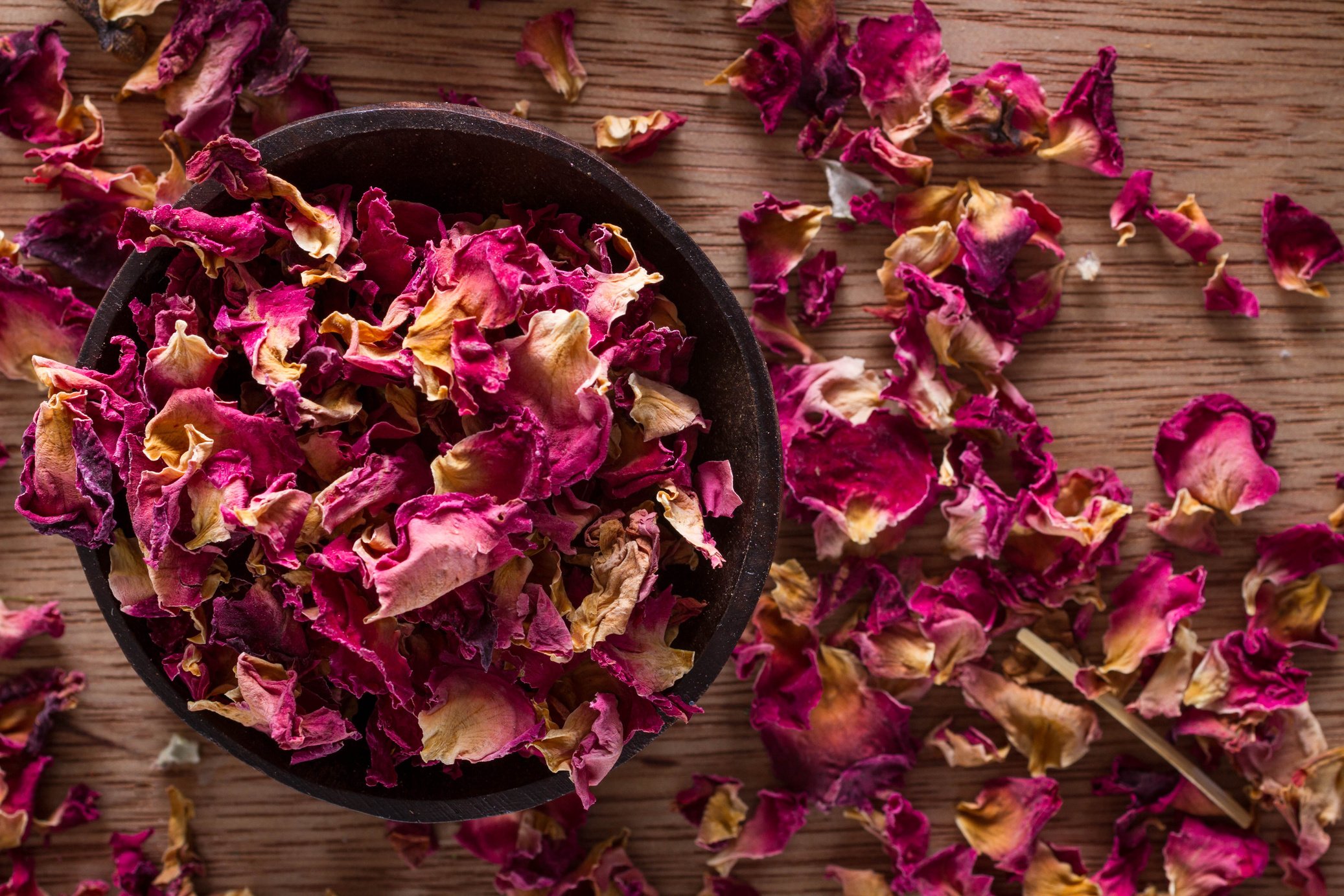 Dried rose petals